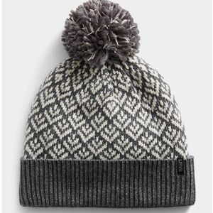 Gray and white Nordic wool blend jacquard pompom tuque hat NWT